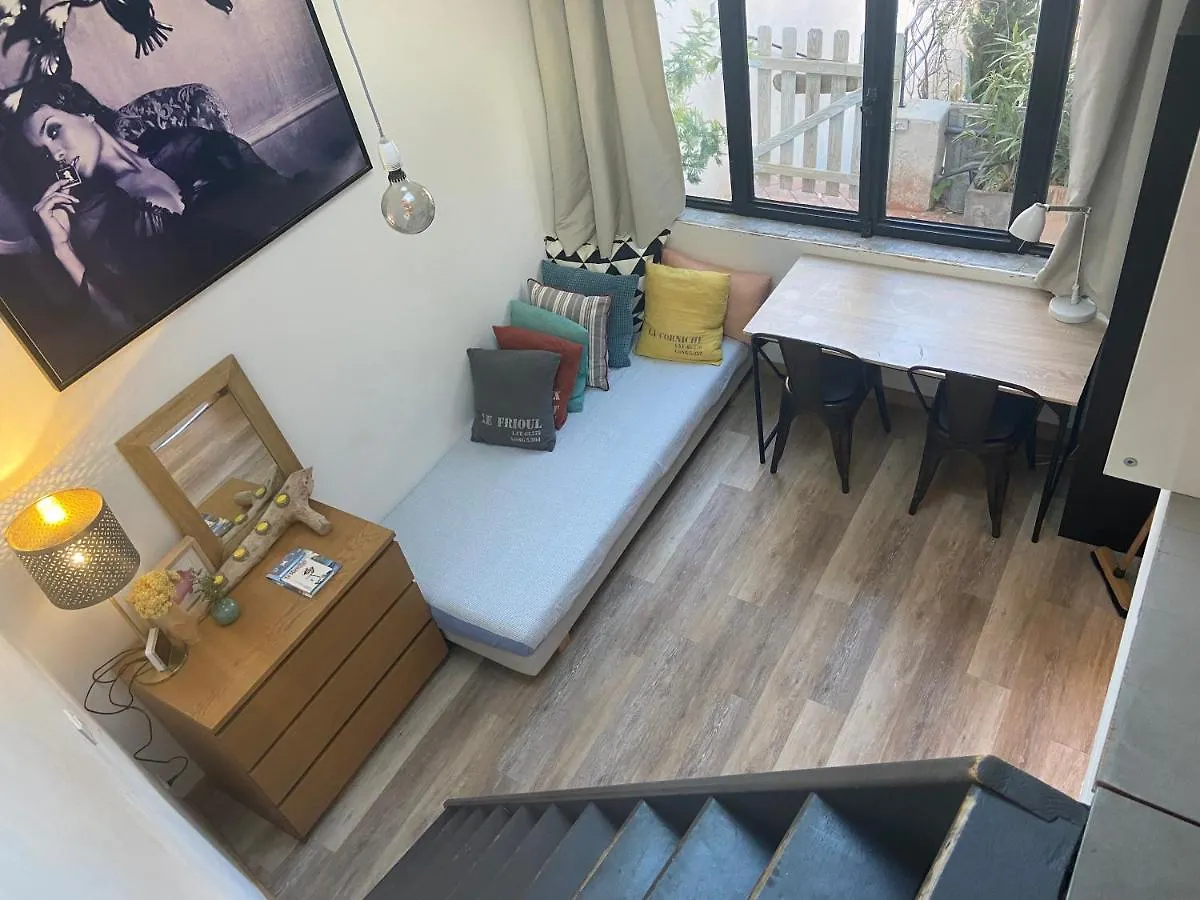 Villa Vallon Des Auffes : Le Cabanon De Mireille à Marseille